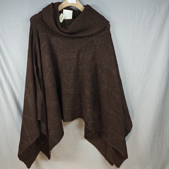 World Market Recycled Yarn Cable Knit Funnel Neck Sweater Poncho Brown NWT - Picture 2 of 16